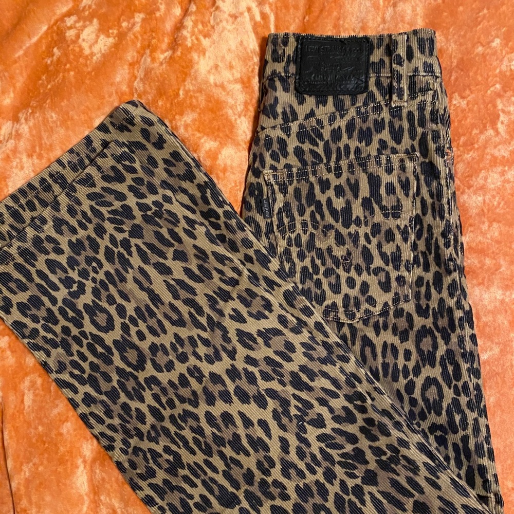 Straight leg Levi’s